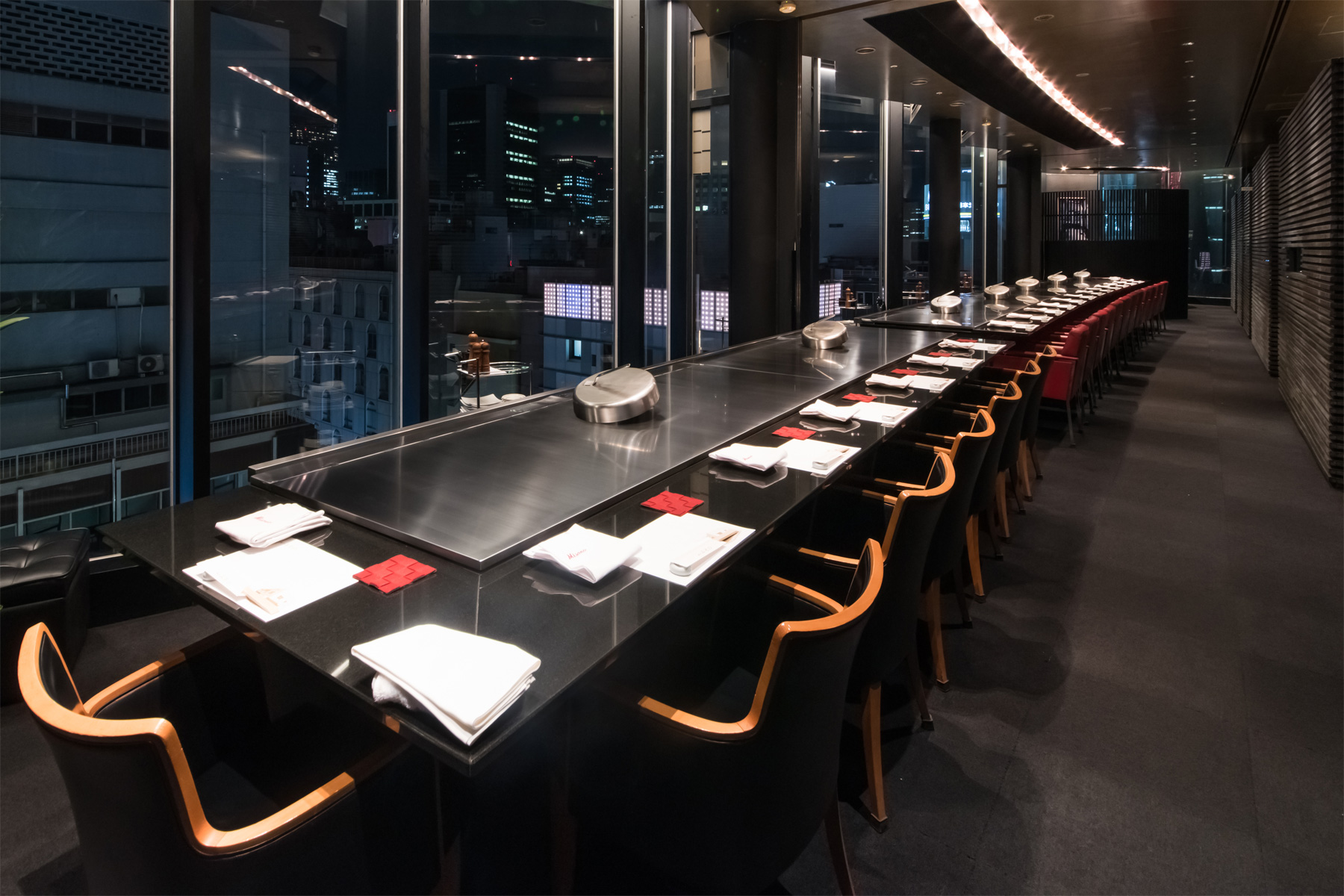 Misono restaurants　Bringing the great taste of the Misono’s original teppanyaki Kobe beef steak to the gorgeous town of Ginza. 